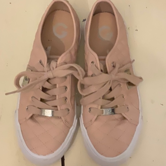 G by Guess Shoes - G By Guess Quilted light Pink Sneakers